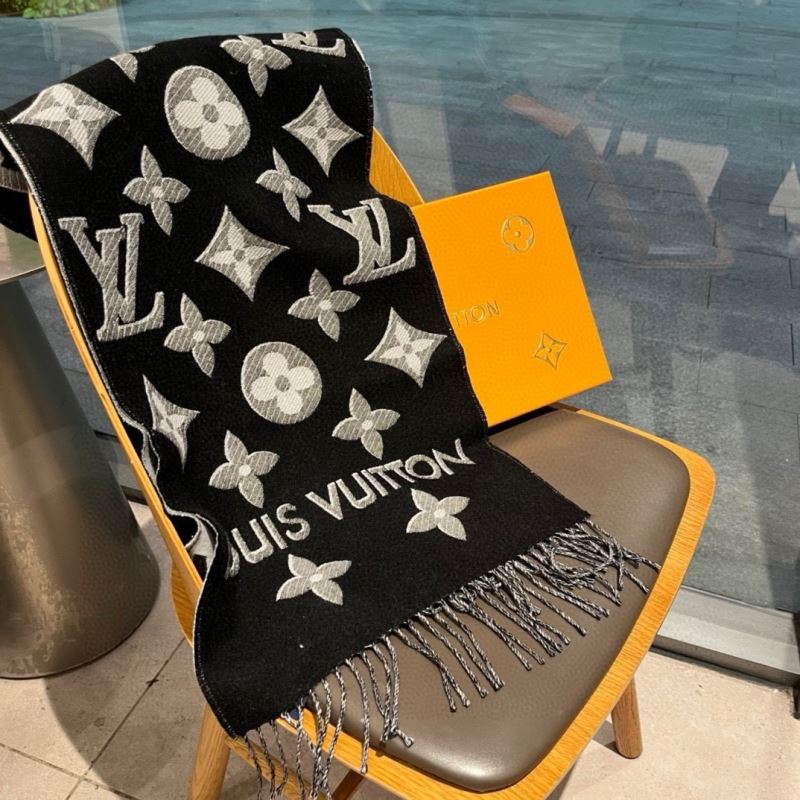 Louis Vuitton Scarf